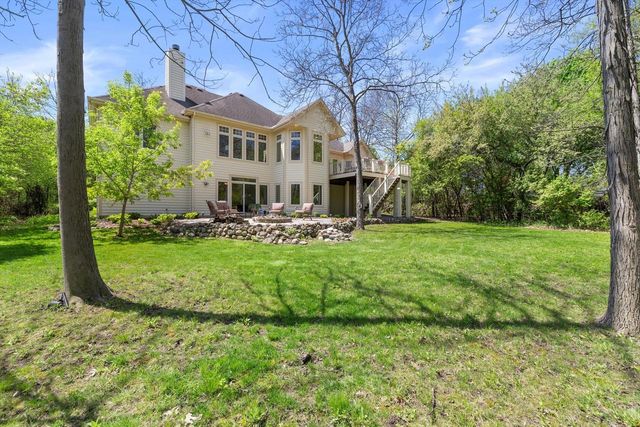 5100 Richmond DRIVE, Racine, WI 53406