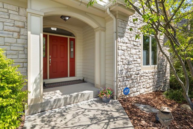 5100 Richmond DRIVE, Racine, WI 53406