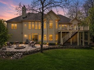 5100 Richmond DRIVE, Racine, WI 53406
