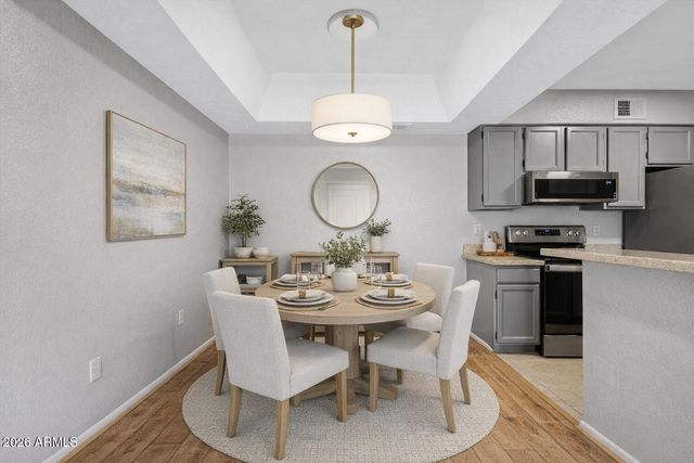 10610 S 48TH Street 2098, Phoenix, AZ 85044