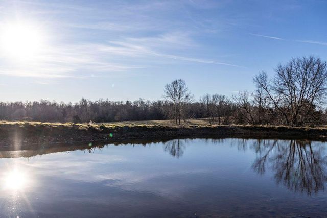 13678 State Highway O, Ava, MO 65608