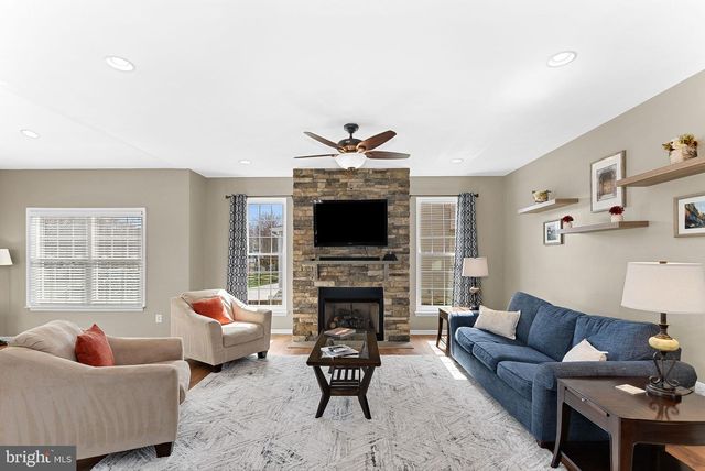 42987 CEDAR SPRINGS CT, Broadlands, VA 20148