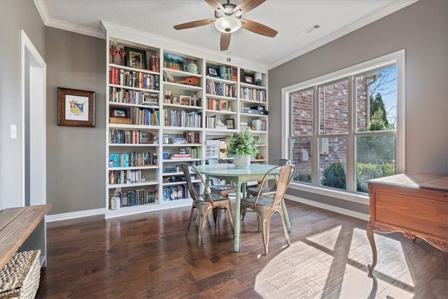 1905 Villa View Drive, Siloam Springs, AR 72761