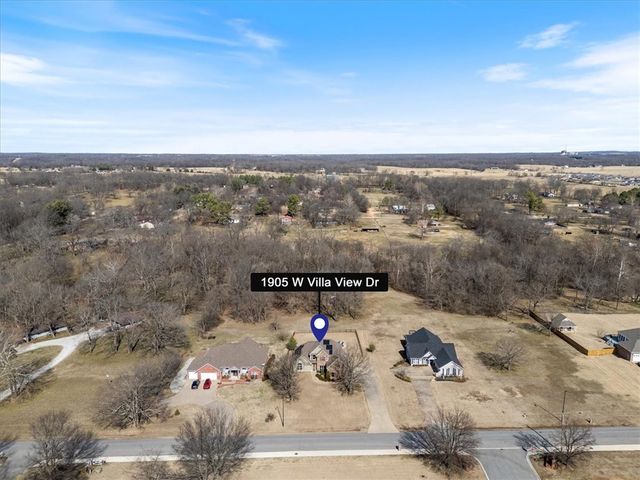 1905 Villa View Drive, Siloam Springs, AR 72761