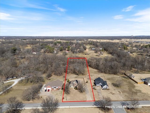 1905 Villa View Drive, Siloam Springs, AR 72761