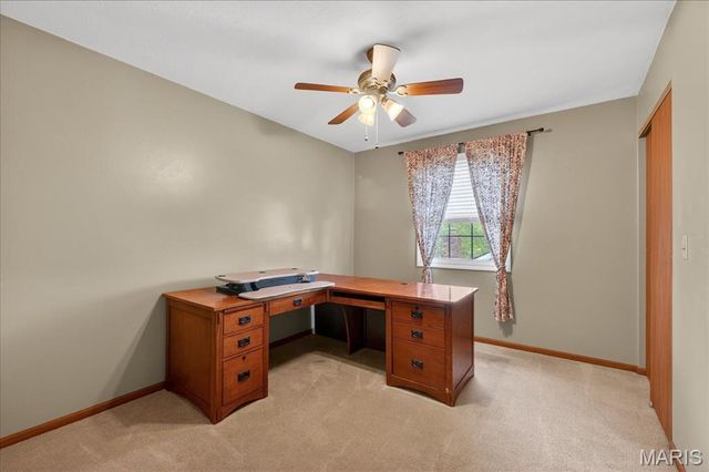 943 Meadowview Lane, Columbia, IL 62236