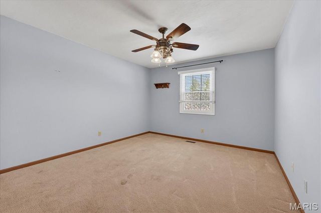 943 Meadowview Lane, Columbia, IL 62236