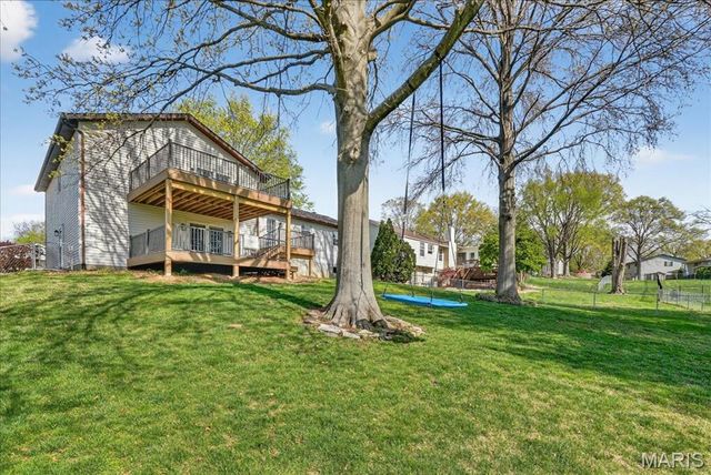 943 Meadowview Lane, Columbia, IL 62236