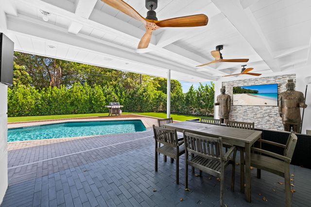 3404 SE 3rd Court, Boynton Beach, FL 33435