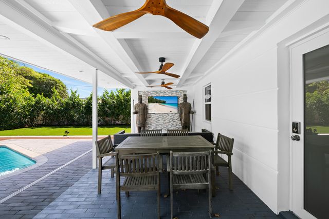 3404 SE 3rd Court, Boynton Beach, FL 33435