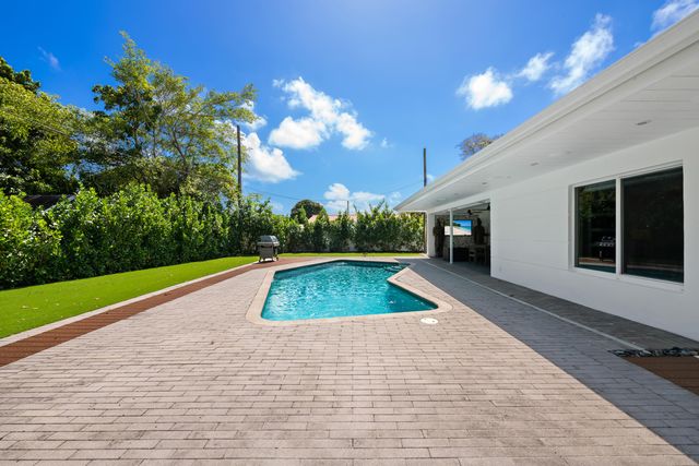 3404 SE 3rd Court, Boynton Beach, FL 33435