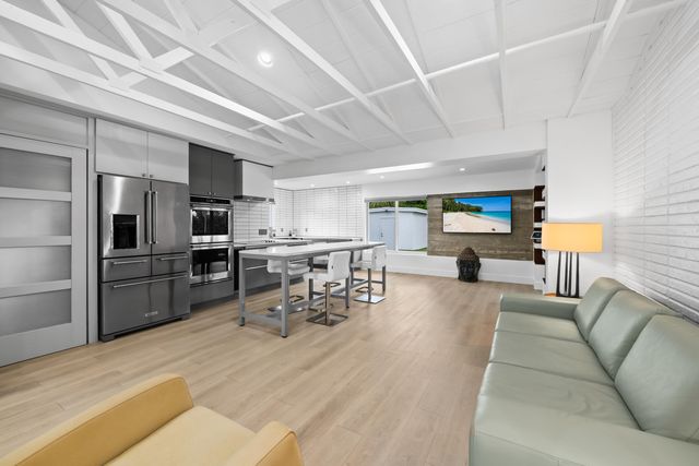 3404 SE 3rd Court, Boynton Beach, FL 33435