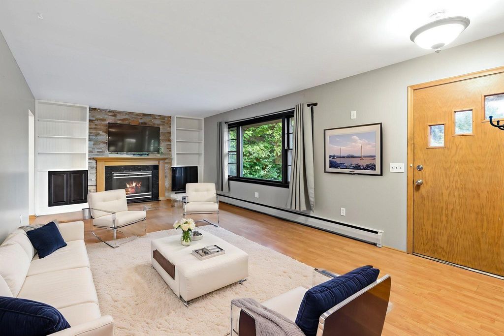 405 Creek Lane, Chaska, MN 55318 — photo 5