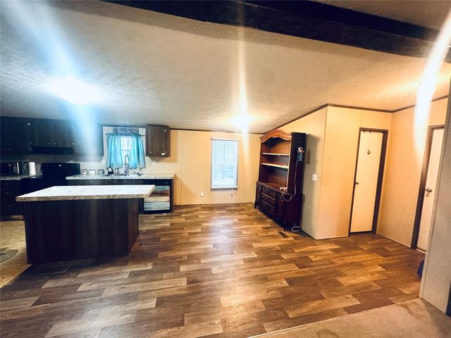 235 Red Oak, Onalaska, TX 77360