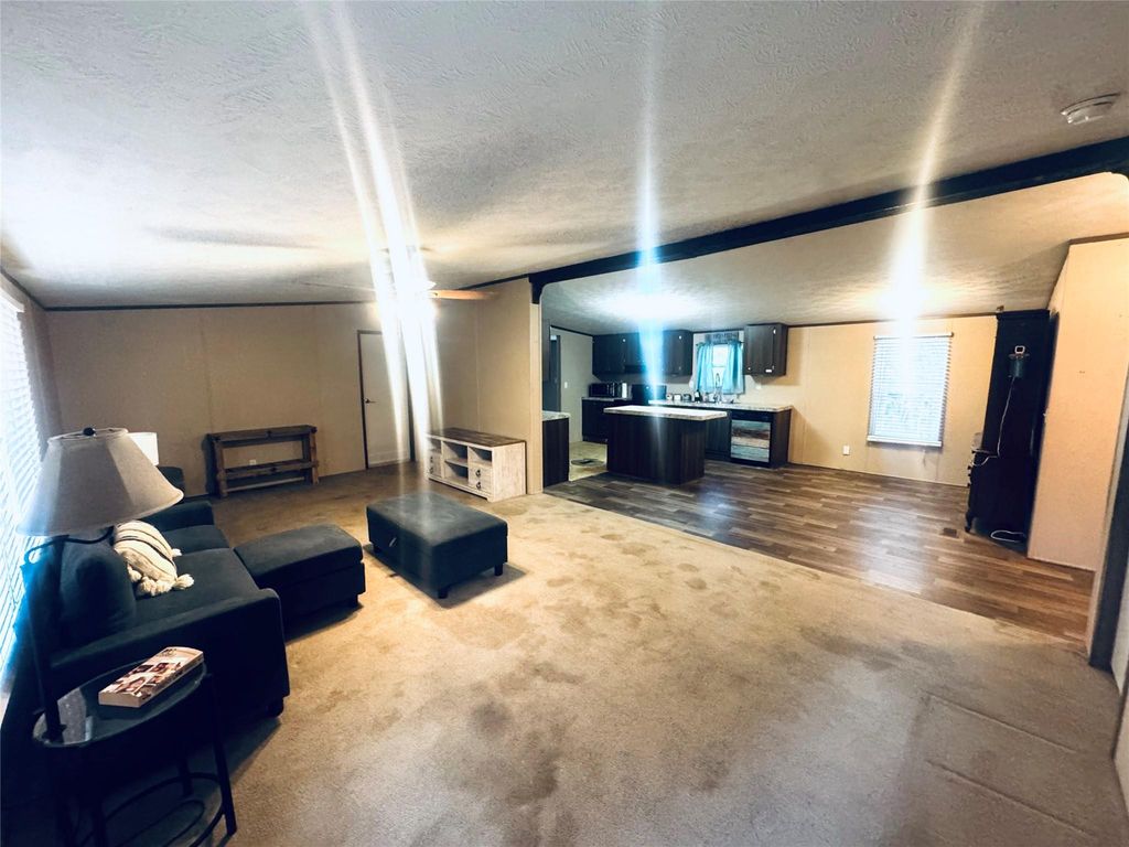 235 Red Oak, Onalaska, TX 77360