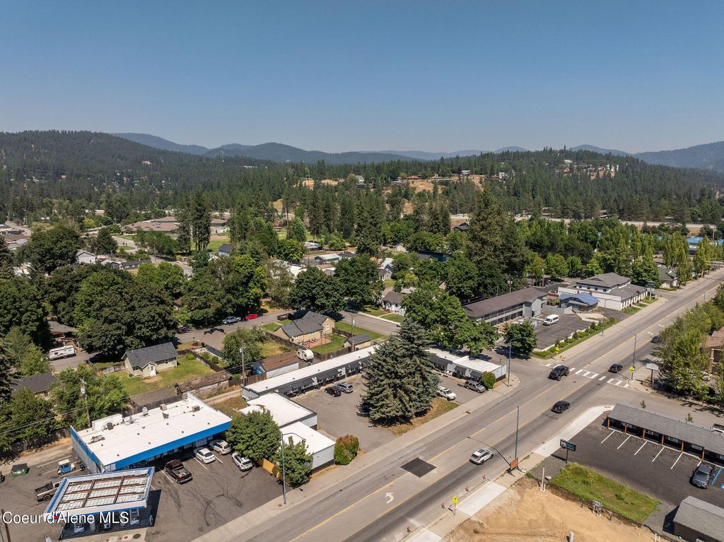 2009 E SHERMAN AVE, Coeur d'Alene, ID 83814 photo 16
