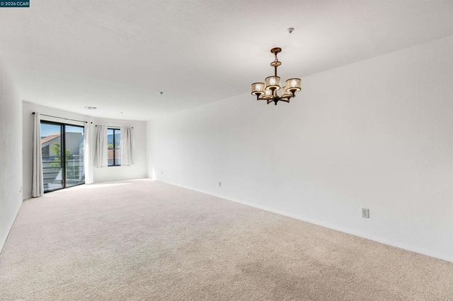 1201 Alta Vista Dr 206, Walnut Creek, CA 94596