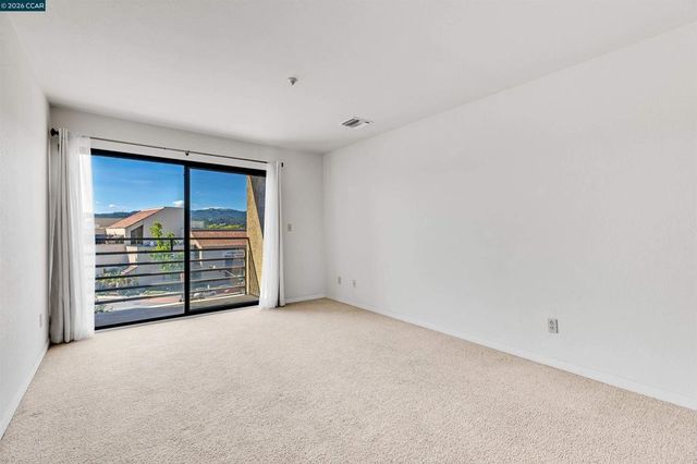 1201 Alta Vista Dr 206, Walnut Creek, CA 94596