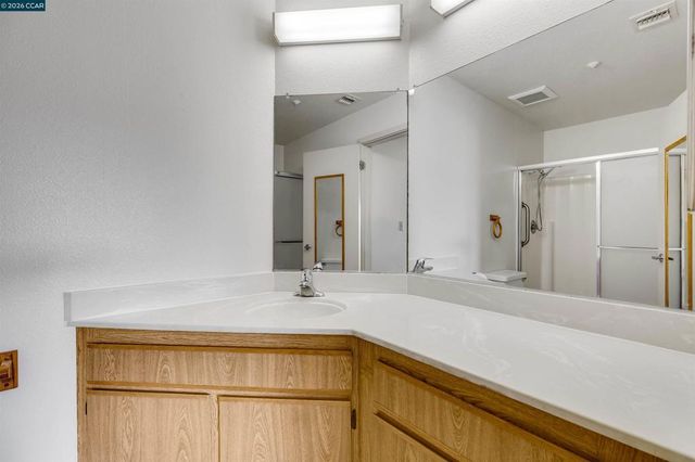 1201 Alta Vista Dr 206, Walnut Creek, CA 94596