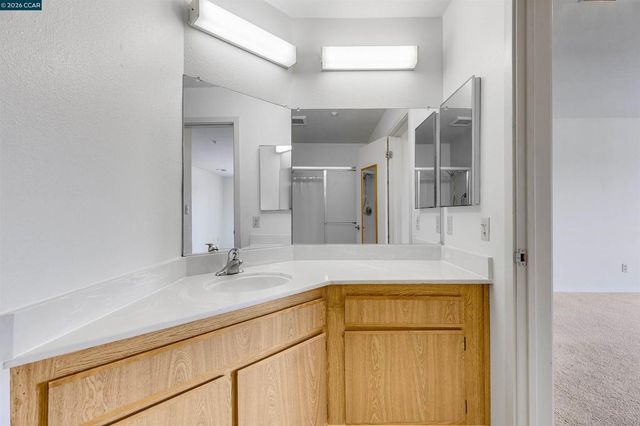 1201 Alta Vista Dr 206, Walnut Creek, CA 94596