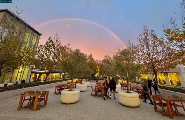 1201 Alta Vista Dr 206, Walnut Creek, CA 94596