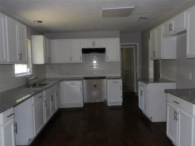 5783 Westover Street, Houston, TX 77033