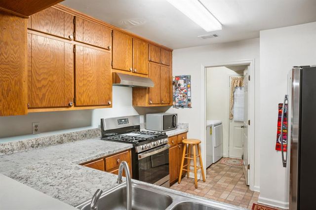 6176 Wintergreen Rd, Norcross, GA 30093