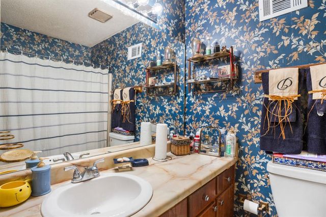 6176 Wintergreen Rd, Norcross, GA 30093