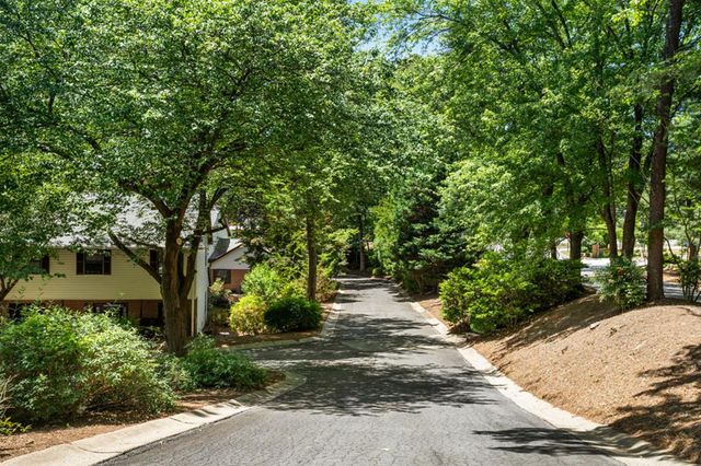 6176 Wintergreen Rd, Norcross, GA 30093