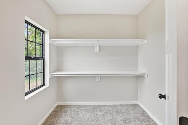 W541 Madison AVENUE, Ixonia, WI 53036