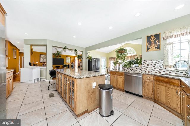 18307 MISTY ACRES DR, Hagerstown, MD 21740