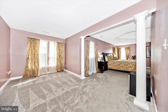 18307 MISTY ACRES DR, Hagerstown, MD 21740