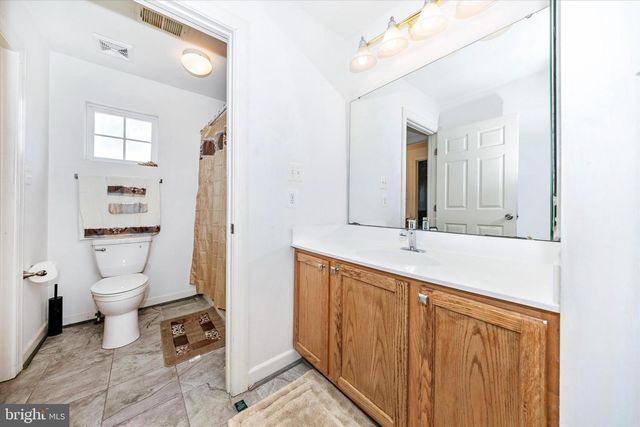 18307 MISTY ACRES DR, Hagerstown, MD 21740