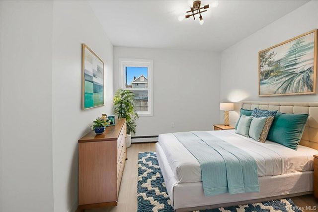 424 Thieriot Avenue, Bronx, NY 10473