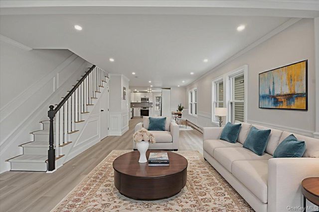 424 Thieriot Avenue, Bronx, NY 10473