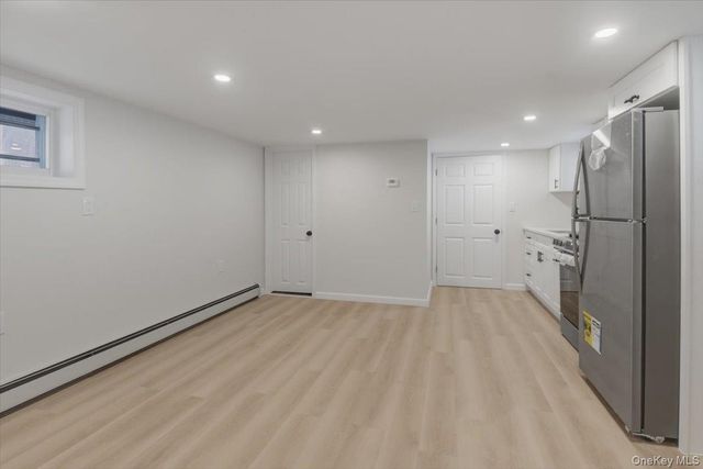 424 Thieriot Avenue, Bronx, NY 10473