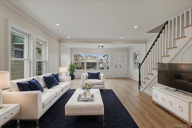 424 Thieriot Avenue, Bronx, NY 10473