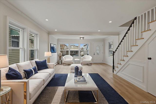 424 Thieriot Avenue, Bronx, NY 10473