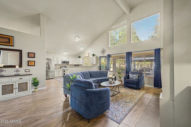 685 N CHOLLA Street, Chandler, AZ 85224