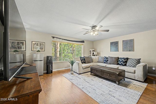 685 N CHOLLA Street, Chandler, AZ 85224
