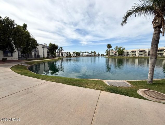 685 N CHOLLA Street, Chandler, AZ 85224