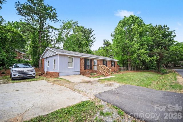 1797 Drywood Circle, Lancaster, SC 29720