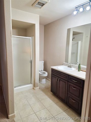 1791 W Mcgill Circle, Eufaula, OK 74432