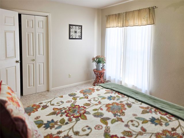 1791 W Mcgill Circle, Eufaula, OK 74432