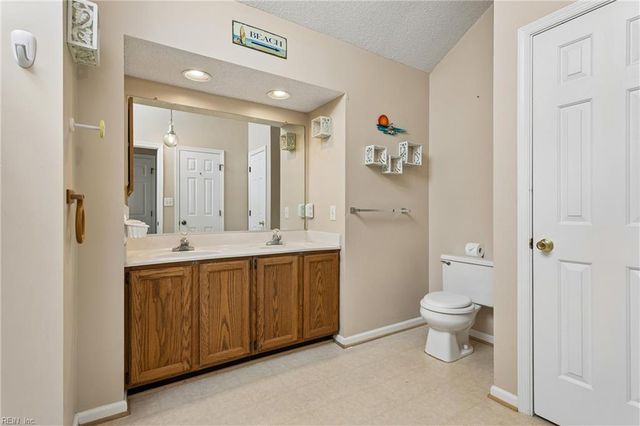 115 Blackberry BND, Yorktown, VA 23693