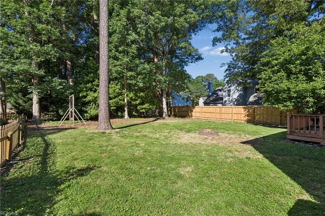 115 Blackberry BND, Yorktown, VA 23693