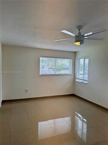 16453 NE 33rd Ave 1, North Miami Beach, FL 33160