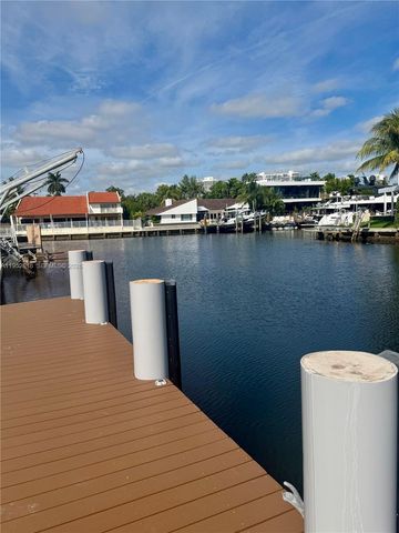 16453 NE 33rd Ave 1, North Miami Beach, FL 33160