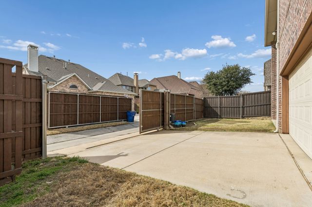 3135 Camden Bluff Road, Frisco, TX 75034
