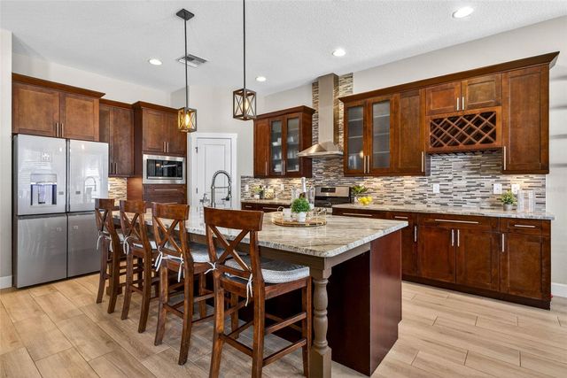 315 S GLEN ARVEN AVENUE, Temple Terrace, FL 33617